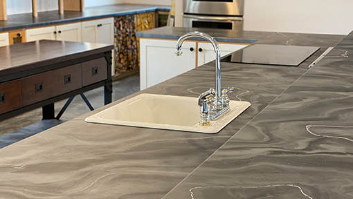 Crawls-and-basements-brazil-indiana-epoxy-counter